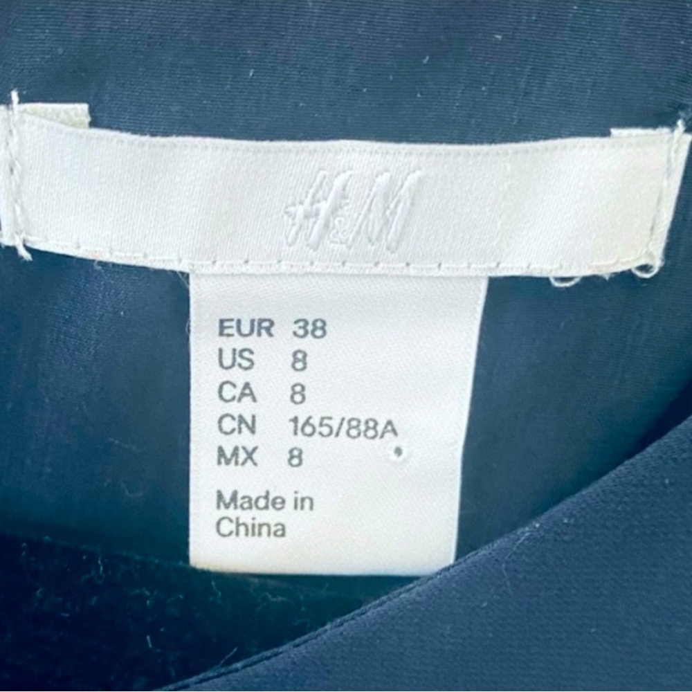 H&M Blue Blouse with Rhinestone size 8 (M) - Picture 6 of 6